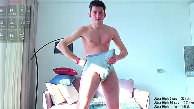 Danny  Magic online show from March 7, 8:21 am