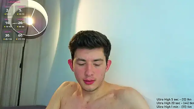 Danny  Magic online show from October 5, 6:20 pm