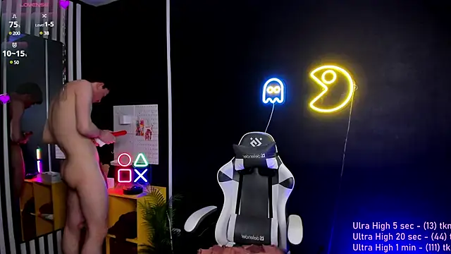 Danny  Magic online show from March 22, 7:53 pm