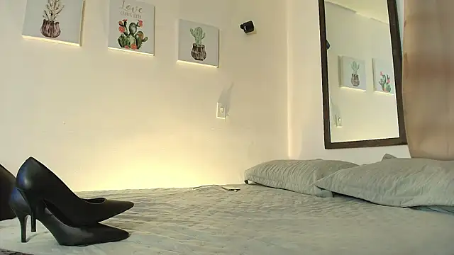 pleasurecompany3 online show from March 4, 4:09 am