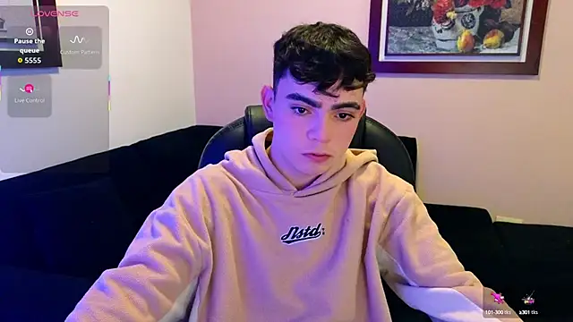 lukeboyce33 online show from October 23, 12:09 am