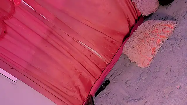 Snapshot of Mariana-ofc chatting on November 21, 12:15 pm Mariana-ofc online show from November 21, 12:15 pm