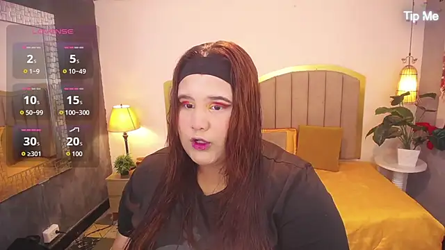 ailyn maury online show from October 22, 1:54 pm