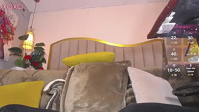 ailyn maury online show from February 11, 1:22 pm