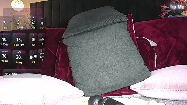 ailyn maury online show from October 29, 3:05 am