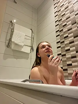 Amesthyst destiny online show from March 15, 5:09 pm