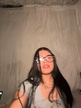 Candy Roose online show from December 4, 6:01 am