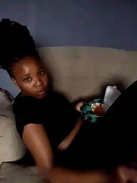 Hotytoty26 online show from April 15, 2:43 pm