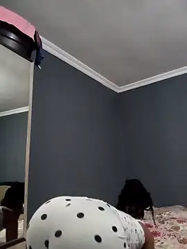 Hotytoty26 online show from April 24, 11:34 am