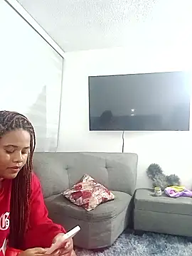 LEIDY LORENA online show from January 17, 3:10 am