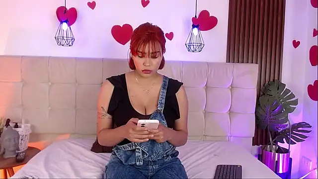 dayancarolina  online show from May 20, 7:33 pm