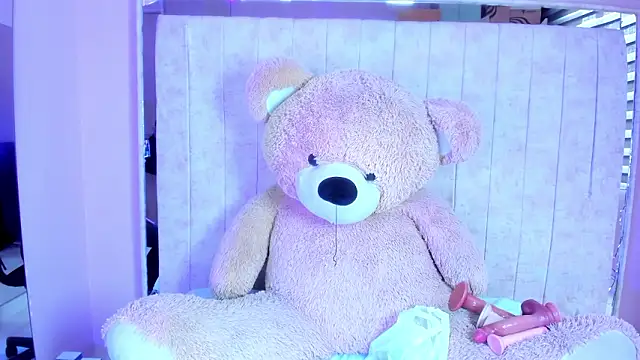 Alice 26  online show from February 23, 2:17 pm