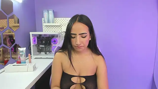 Alice 26  online show from March 11, 2:11 pm