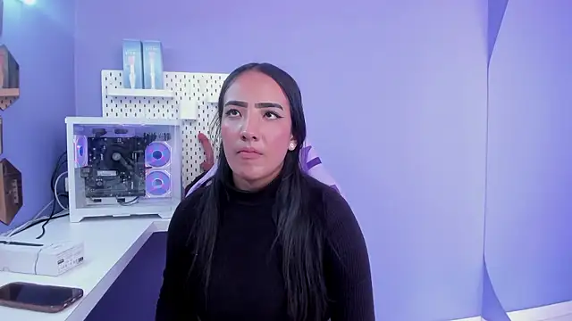 Alice 26  online show from March 26, 1:42 pm