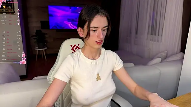 TwinTemptations online show from October 18, 7:16 pm