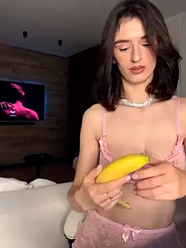 TwinTemptations online show from October 26, 5:35 pm