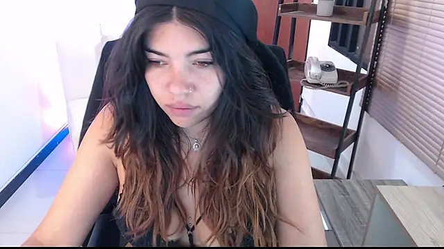 Snapshot of dangel_noir6 chatting on October 3, 12:06 pm dangel noir6 online show from October 3, 12:06 pm