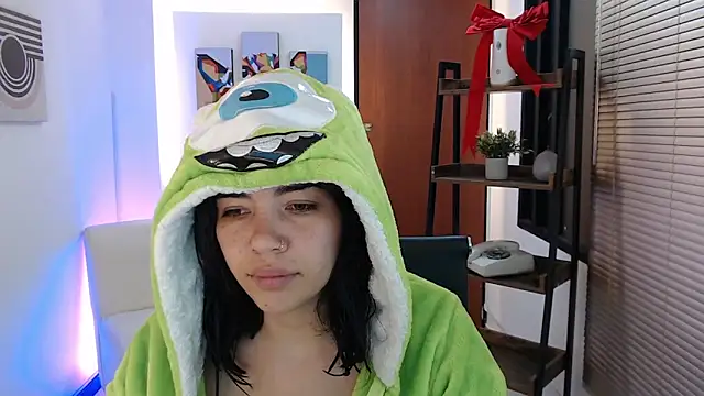 dangel noir6 online show from January 17, 10:30 am