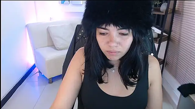 dangel noir6 online show from January 15, 11:35 am