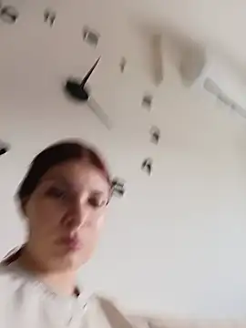 MeCherryy online show from May 20, 2:03 pm