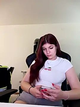 MeCherryy online show from April 27, 12:36 pm