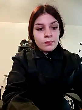 MeCherryy online show from February 16, 1:32 pm