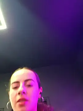 Sairy  online show from June 10, 6:31 pm