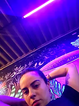 Snapshot of Sairy_ chatting on October 14, 11:25 pm Sairy online show from October 14, 11:25 pm