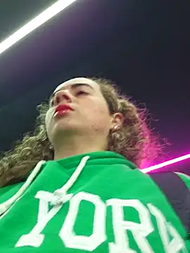 Sairy  online show from February 6, 9:33 pm