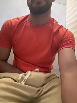 Snapshot of Leon__Hart_ chatting on June 14, 8:54 pm Leon Hart online show from June 14, 8:54 pm