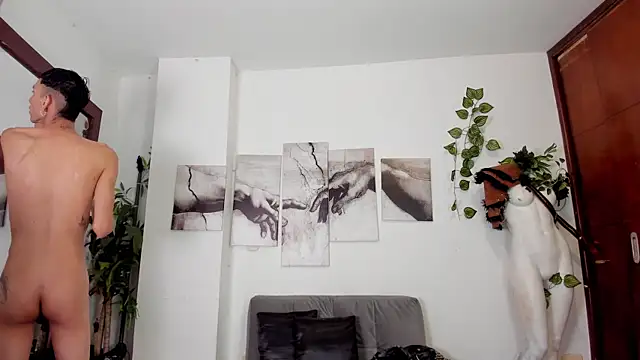 Giotrashy online show from October 18, 8:00 pm