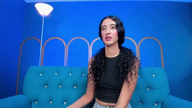 DakotaWard online show from September 28, 3:46 am