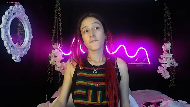 Snapshot of Hairydoll_ chatting on March 15, 8:10 pm Hairydoll online show from March 15, 8:10 pm