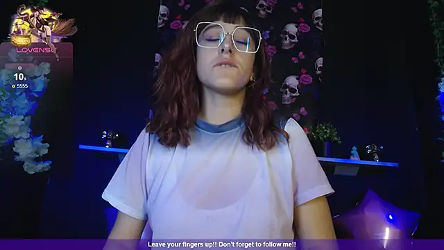 Hairydoll  online show from December 1, 9:59 pm