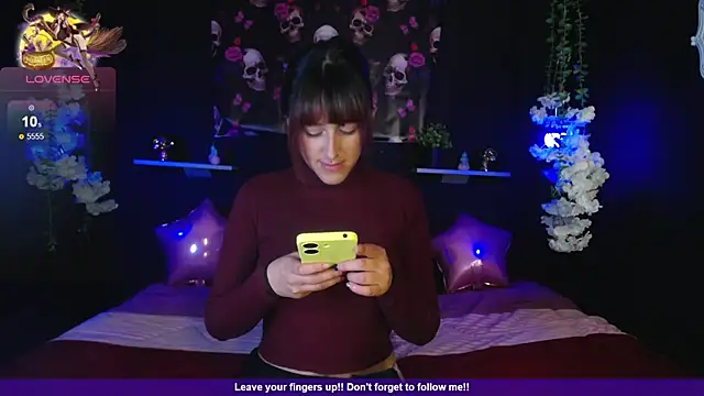 Hairydoll  online show from November 12, 9:40 pm