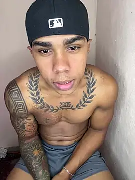 Snapshot of frailinosoria chatting on March 21, 2:07 am frailinosoria online show from March 21, 2:07 am