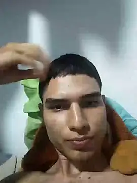 Snapshot of Saul_yei chatting on March 17, 10:51 pm Saul yei online show from March 17, 10:51 pm