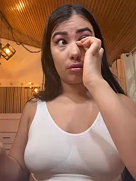 alice kingsley  online show from March 10, 6:45 pm