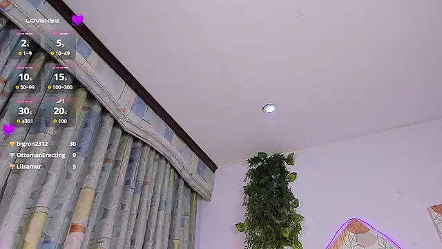 Quiinn bx online show from February 7, 8:28 pm