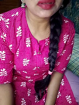 Snapshot of Shalini_telugu09 chatting on July 15, 7:15 am Shalini telugu09 online show from July 15, 7:15 am