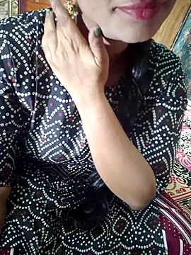 Snapshot of Shalini_telugu09 chatting on November 7, 5:12 am Shalini telugu09 online show from November 7, 5:12 am