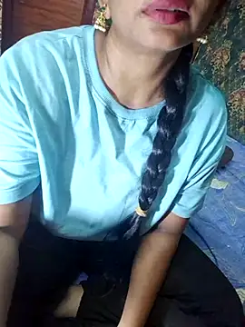 Snapshot of Shalini_telugu09 chatting on September 16, 4:57 am Shalini telugu09 online show from September 16, 4:57 am