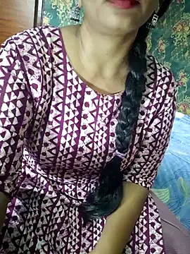 Snapshot of Shalini_telugu09 chatting on October 15, 5:17 am Shalini telugu09 online show from October 15, 5:17 am