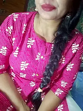 Snapshot of Shalini_telugu09 chatting on May 8, 2:32 pm Shalini telugu09 online show from May 8, 2:32 pm