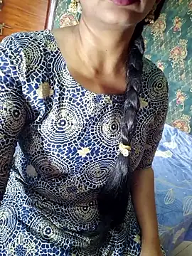 Snapshot of Shalini_telugu09 chatting on September 9, 4:11 am Shalini telugu09 online show from September 9, 4:11 am