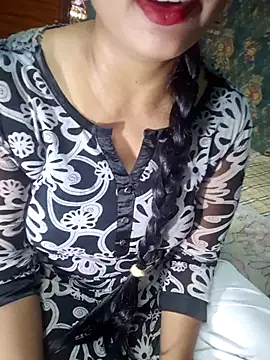 Snapshot of Shalini_telugu09 chatting on July 22, 9:11 am Shalini telugu09 online show from July 22, 9:11 am