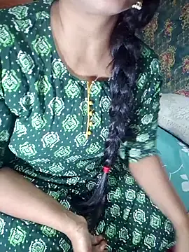 Snapshot of Shalini_telugu09 chatting on June 29, 6:53 am Shalini telugu09 online show from June 29, 6:53 am