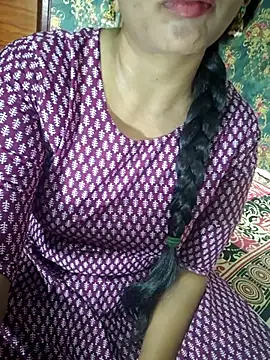 Snapshot of Shalini_telugu09 chatting on November 8, 6:06 am Shalini telugu09 online show from November 8, 6:06 am