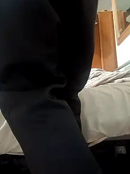 LargeElectrolyte7 online show from November 22, 2:43 am