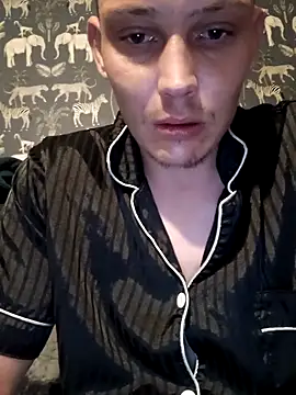 LargeElectrolyte7 online show from November 4, 5:44 am